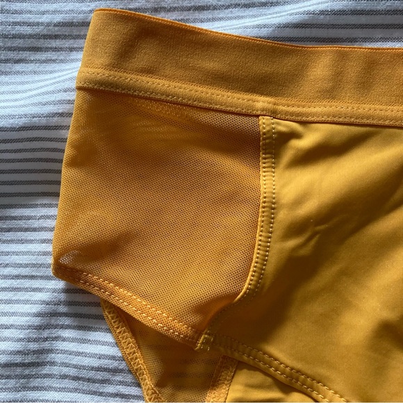 Parade Bundle - High Rise Brief & Cheeky Brief - Picture 5 of 10